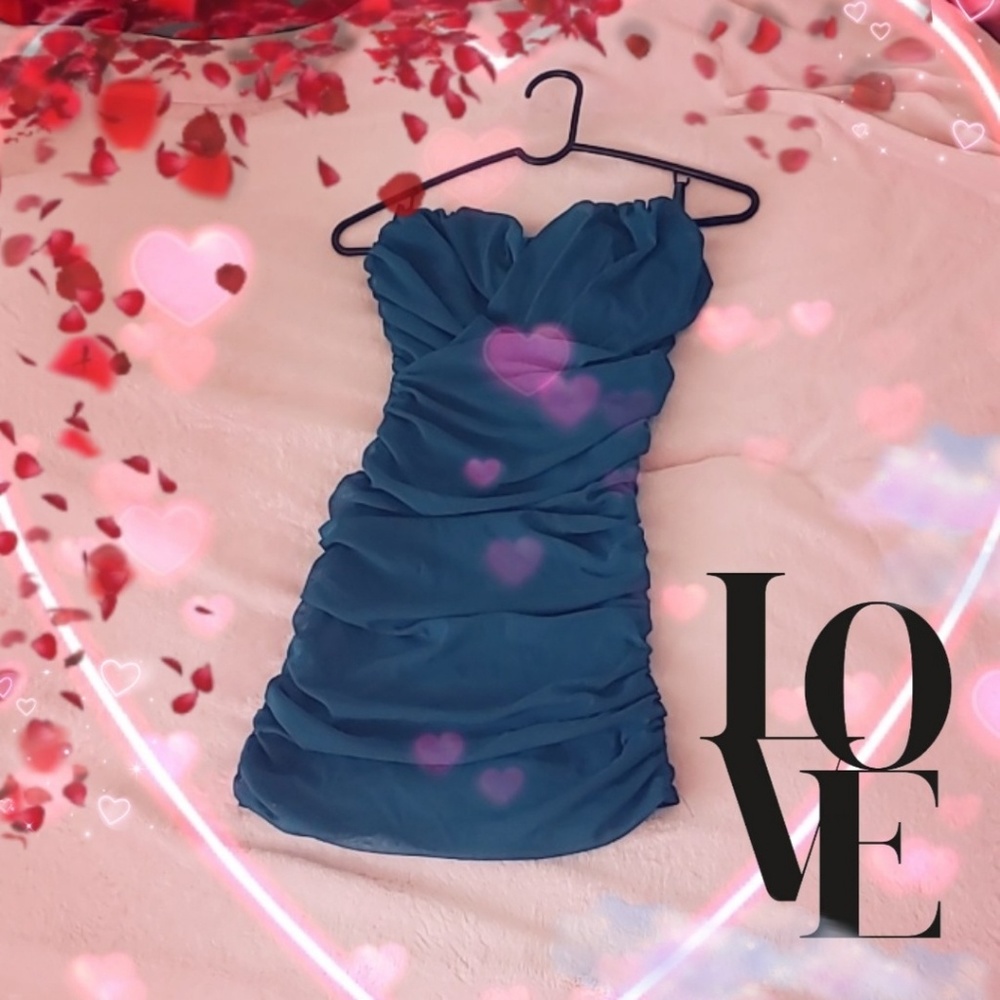 "Lush " forest green Cocktail Date dress